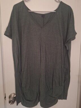 SHEIN Olive Green V-Neck Tunic Top
